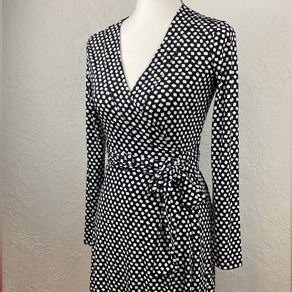 Banana Republic Long Sleeve Black White Polka Dot Wrap Dress Size XS - Picture 7 of 13